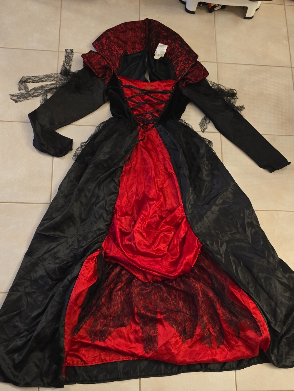 Rubie's Black and Red Gothic Vampire Costume Dress